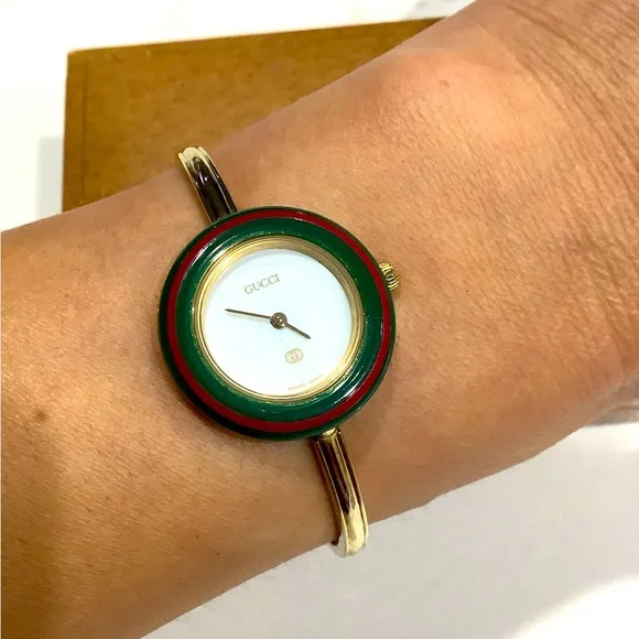 - Authentic GUCCI signature colors bezel ( no watch) - Picture 1 of 5